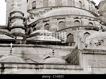 La mosquée de Beyazit à Istanbul en Turquie en Moyen-Orient Asie. Architecture bâtiment carré islamique Islam Religion musulmane Histoire Religieuse billet Banque D'Images