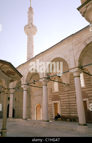 La mosquée Laleli Tulip Camii à Istanbul en Turquie en Moyen-Orient Asie. L'Architecture Islamique Islam Religion religieux sérénité Histoire Banque D'Images