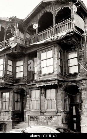 Logement Ottoman dans le quartier de Fener à Istanbul en Turquie. Banque D'Images