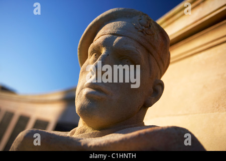 Royal Marine Commando statue au cenataph sur Plymouth Hoe Devon UK Banque D'Images