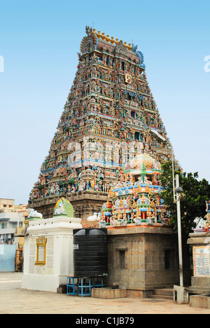 Vue générale du Temple de Kapaleeshwara de Gopuram, Kanchipuram, Tamil Nadu, Inde. Banque D'Images