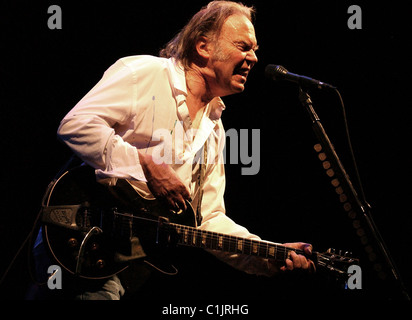 Neil Young en concert à la scène du Stade Ahoy Rotterdam, Pays-Bas - 10.07.09 ** ** Banque D'Images