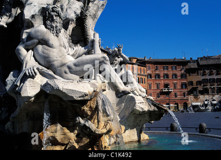 Italie Lazio Rome Fontana dei Quattro Fiumi (4 rivières) fontaine du Bernin sur la Place Navone détail de la statue représentant Banque D'Images