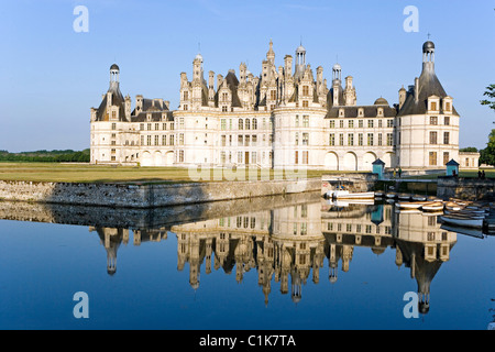 France Loir et Cher château de Chambord et 13 442,53 Un jeu national preserve plus grand château en Touraine construit en 1519 1547 Banque D'Images