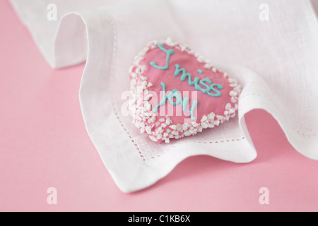 Heart-Shaped Cookie sur serviette en tissu Banque D'Images