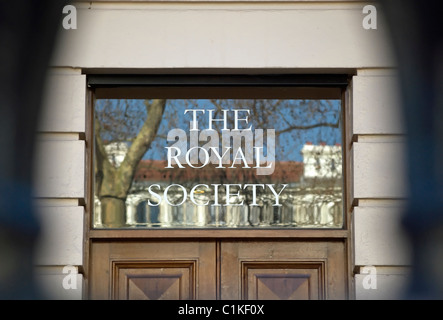 Détail de l'entrée de la société royale, Carlton House Terrace, Londres, Angleterre Banque D'Images