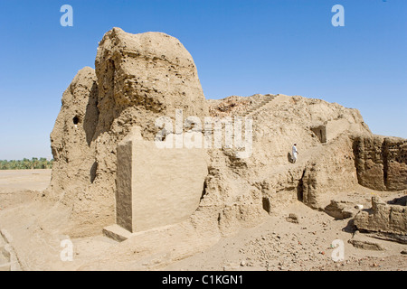 Grand mudbrick monument indiquant la centre religieux de l'ancienne ville par c2500 BCE centres urbains et sociaux d'une grande complexité Banque D'Images