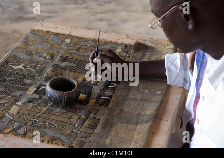 La ville de Ségou, Mali, - Processus d'N'Tomo Institut sur les banques du fleuve Niger Banque D'Images