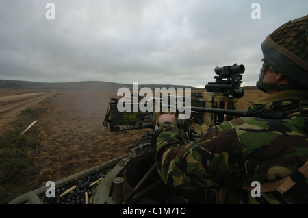 Le puissant L1A1 12,7 mm (.50) à l'arme lourde (HMG) est une version mise à jour de la Browning M2 "Cinquante-cal' - reconnu comme l'un Banque D'Images