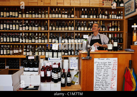 En France, en Charente Maritime, La Rochelle, place du marché, caviSaint Jean Michel Floirat Banque D'Images