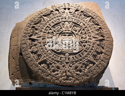 La Pierre du Soleil Calendrier Aztèque Le Musée anthropologique Mexico Mexique Banque D'Images