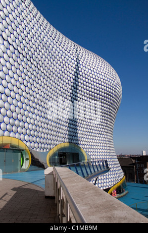 Magasin Selfridges vêtus de 15 000 disques en aluminium brillant West Midlands Birmingham Bullring England UK116739 Birmingham Banque D'Images