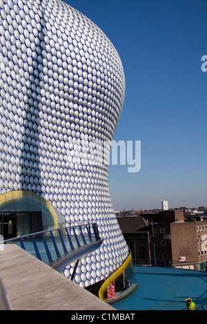 Magasin Selfridges vêtus de 15 000 disques en aluminium brillant West Midlands Birmingham Bullring England UK 116740 Birmingham Banque D'Images