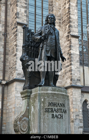 Statue du compositeur de musique classique allemand Johann Sebastian Bach, Leipzig, Allemagne Banque D'Images