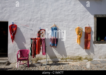 Cadeaux artisanaux à vendre dans la ville historique de Monsaraz, Portugal, Alentejo Banque D'Images