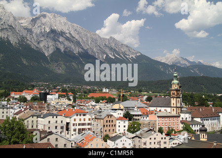 Vue panoramique sur Hall, Tyrol, Autriche Banque D'Images