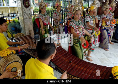 Thaïlande, Bangkok, San Phra Phrom ou sanctuaire Erawan Shrine a été créé comme un esprit chambre relié à l'hôtel Erawan Banque D'Images