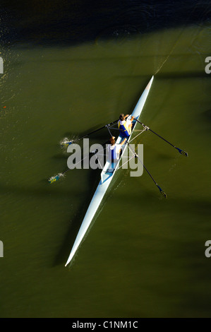 France, Hauts de Seine, l'aviron sur la Seine près de l'Ile de la Jatte Banque D'Images