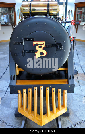 Locomotive électrique restaurée au centre d'accueil, le parc d'état de Gillette Castle, Haddam, Connecticut, USA Banque D'Images