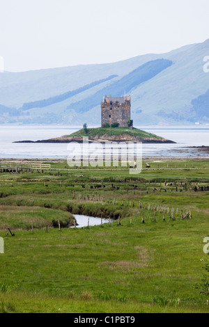 L'Écosse, Château de Stalker, château sur islet Banque D'Images