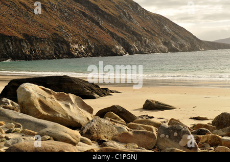 La jolie plage de sable à l'ouest, le comté de Mayo Banque D'Images