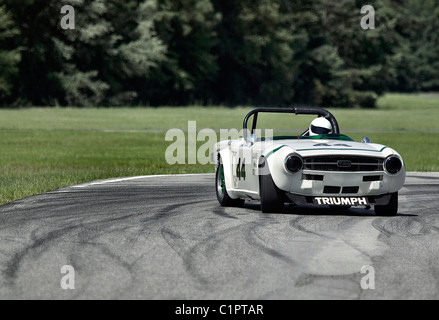 44 Groupe Triumph TR6 1971 Banque D'Images