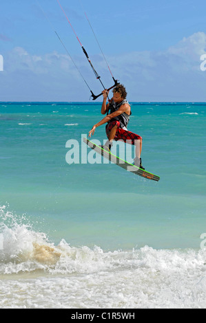 Plage de Jabberwock kitesurf St. John's Antigua NCL croisière des Caraïbes Banque D'Images