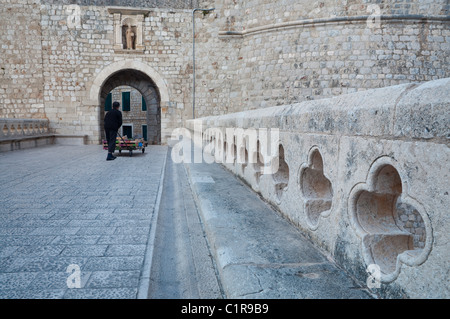 La porte Ploce, Dubrovnik, Dalmatie, Croatie Banque D'Images