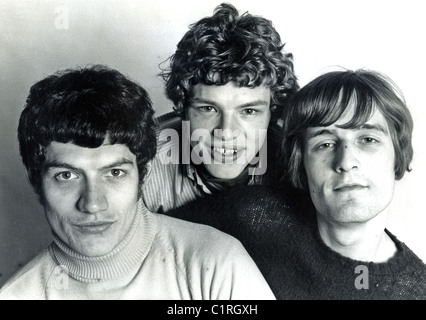 Sons chaleureux groupe pop britannique en 1967. Livres de référence qu'à mentionner le groupe comme ayant deux membres mais dans cette session, il y avait trois. Photo Tony Gale Banque D'Images