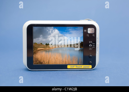 L'écran de visualisation sur le dos d'un appareil photo numérique compact Banque D'Images