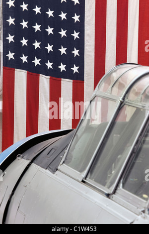 Vintage T-6 le cockpit de l'avion et U S Banque D'Images