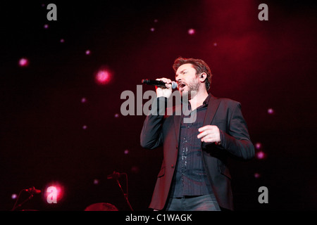 Simon LeBon réalise avec Duran Duran à l'Ultra Music Festival à Miami, Floride, USA prises le 25 mars 2011. Banque D'Images