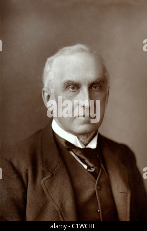 Portrait de Charles Arthur Russell (1832-1900), baron Russell de Killewen, homme d'État et homme politique britannique. Type de bois Banque D'Images