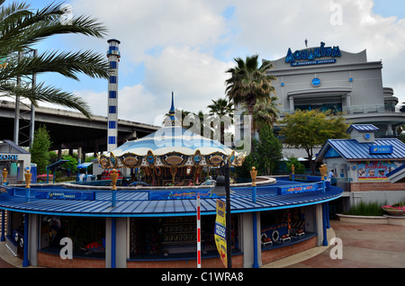 Carousel ride au Houston Downtown Aquarium. Texas, USA. Banque D'Images