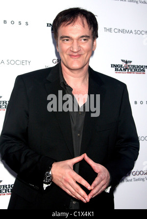 La société Quentin Tarantino cinéma & Hugo Boss 'Inglourious Basterds' au théâtre SVA New York City, USA - Banque D'Images