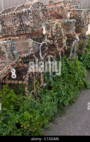 Détails de casiers à crabe dans la morte-saison dans la ville de Norfolk, Overstrand Cromer près, sont utilisés pour la capture de Cromer, le crabe. Banque D'Images