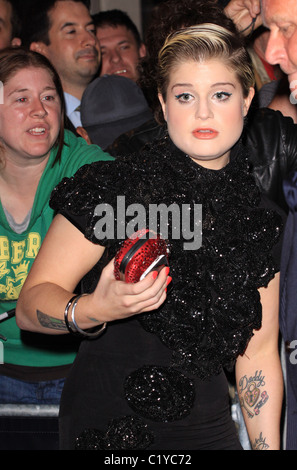 Kelly Osbourne GQ Hommes de l'année 2009 s'est tenue au Royal Opera House - à l'extérieur des arrivées de Londres, Angleterre - 08.09.09 Lia Banque D'Images