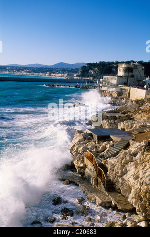 L'état de la mer dans la région de Nice, à proximité de la plage appelé 'La Réserve" Banque D'Images