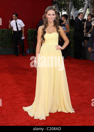 Jennifer Love Hewitt 61e Primetime Emmy Awards tenue au Nokia Theater - Arrivées Los Angeles, Californie - 20.09.09 Banque D'Images