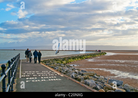 Planche à voile, West Kirby, Wirral, Angleterre, Février, 2011 Banque D'Images