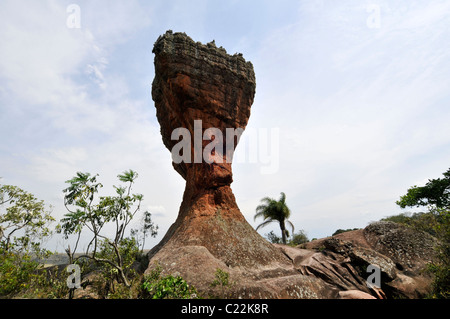 'O' - Calice le gobelet, formation de grès, Vila Velha State Park, Ponta Grossa, Paraná, Brésil Banque D'Images