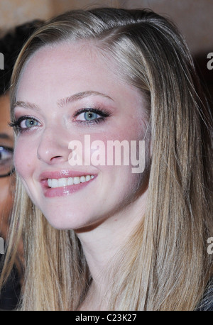 Amanda Seyfried assiste à la première du film 'Chloe' à la vue, de Leicester Square, Londres, Angleterre - 22.10.09 Banque D'Images