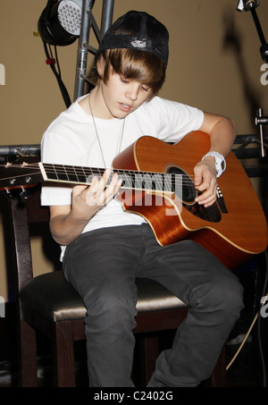 Justin Bieber Justin Bieber, chanteur canadien rendement privé pour Radio KLUC au Hard Rock Cafe. Las Vegas, Nevada - Banque D'Images