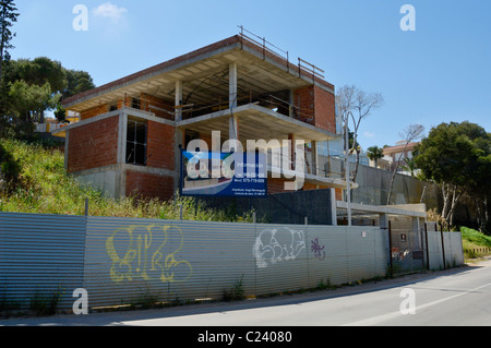 Un projet de construction de villa abandonnée en Espagne au cours de la récession et de la crise économique de 2010. Banque D'Images