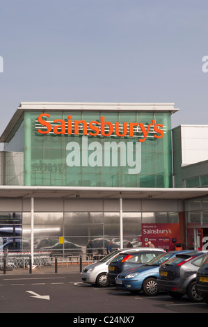 Au supermarché Sainsburys Longwater Retail Park à Norwich , Norfolk , Angleterre , Angleterre , Royaume-Uni Banque D'Images
