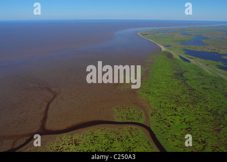 La côte de la mer de Barents. Nenets de l'Oblast d'Arkhangelsk, Russie, une vue aérienne de l'été. Banque D'Images