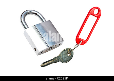 Clé et Cadenas isolé sur fond blanc Banque D'Images