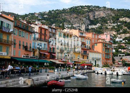 Le port de Villefranche sur Mer, Côte d'Azur, Alpes Maritimes, Provence, France. Banque D'Images