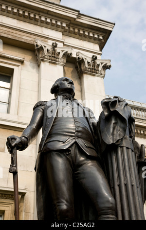 Statue de George Washington à l'extérieur de la Galerie Nationale Banque D'Images