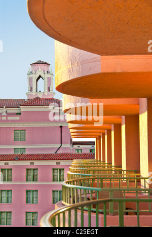 Renaissance Vinoy Resort and Golf Club (ouvert en 1925), un luxe historique waterfront showplace à Saint-Pétersbourg, en Floride, USA Banque D'Images